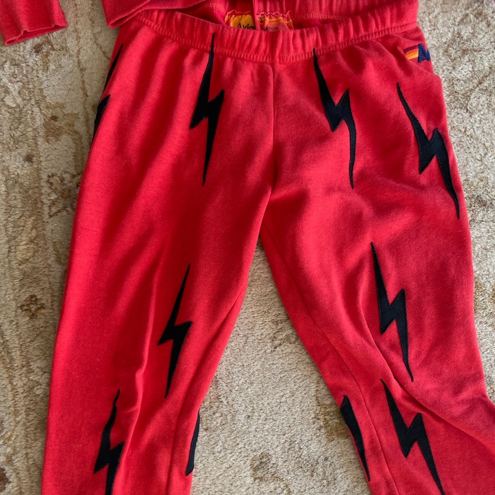Like new bolt stitch sweats. Aviator Nation